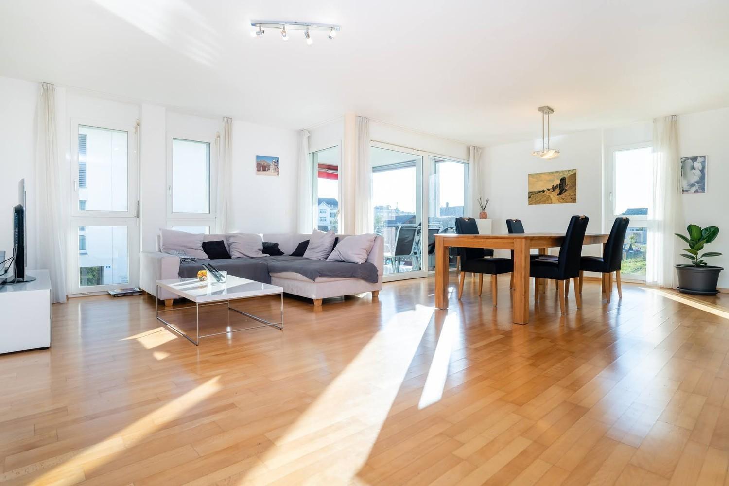 Vk - R - Zuerich Airport - Luxury - Home Stay - Raetschengaessli - Kloten Exterior foto