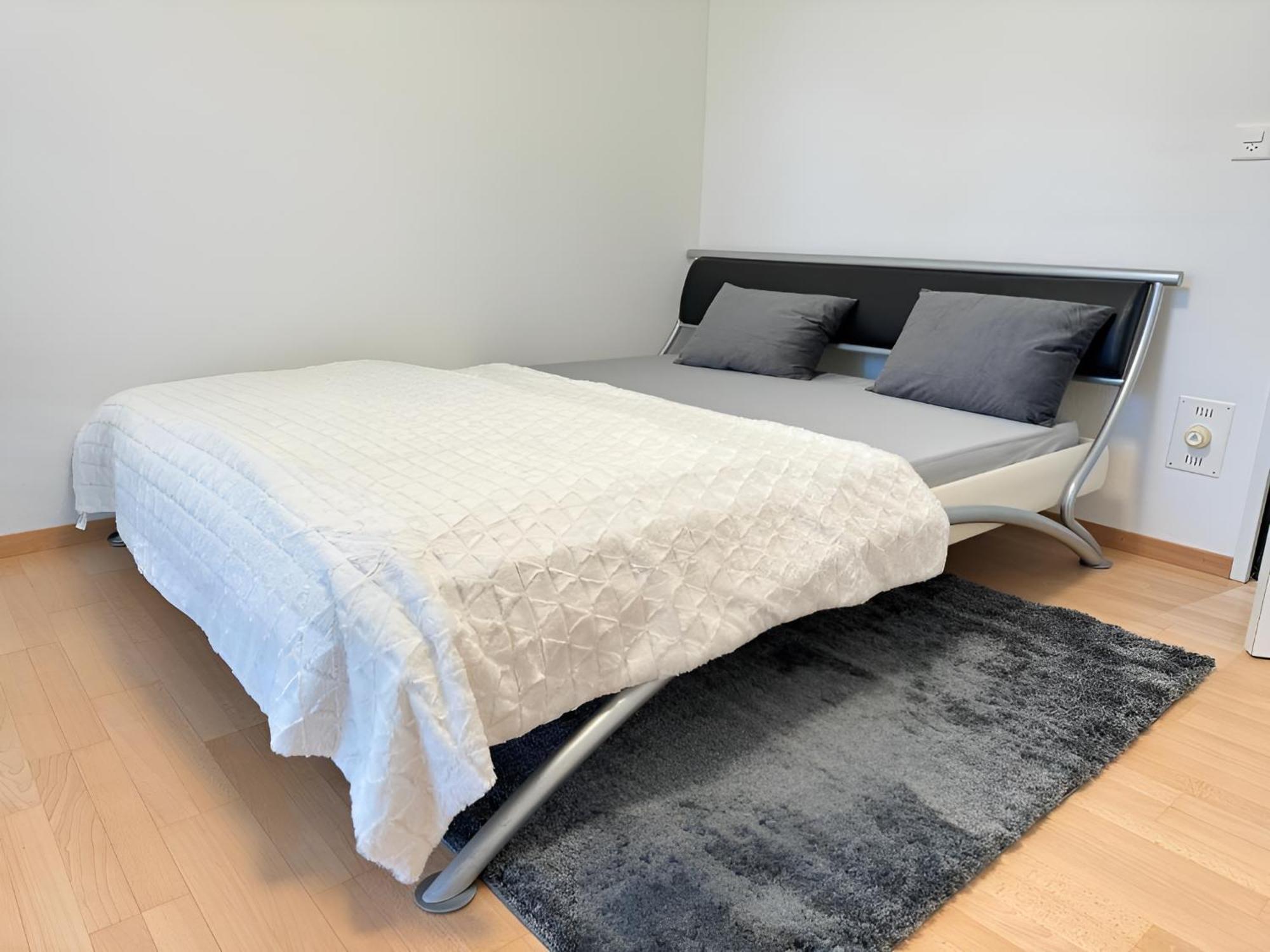 Vk - R - Zuerich Airport - Luxury - Home Stay - Raetschengaessli - Kloten Exterior foto